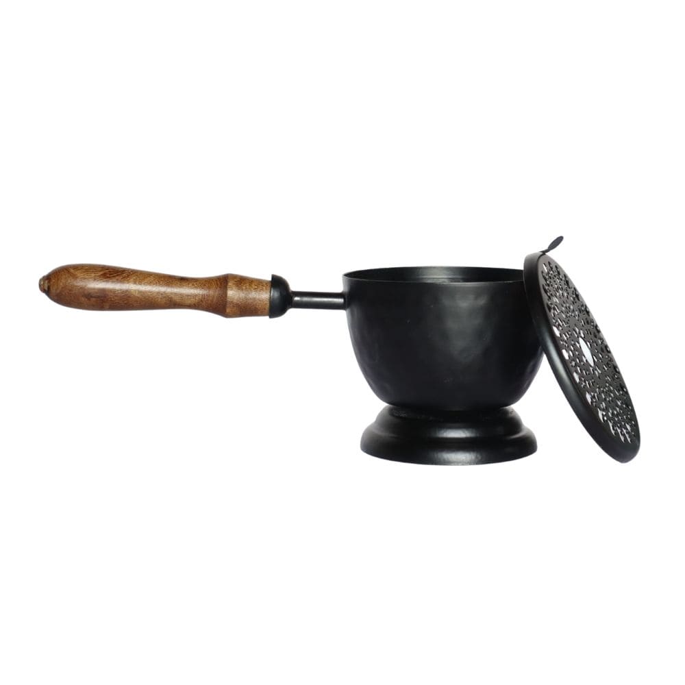 Räuchergefäß mit Holzgriff