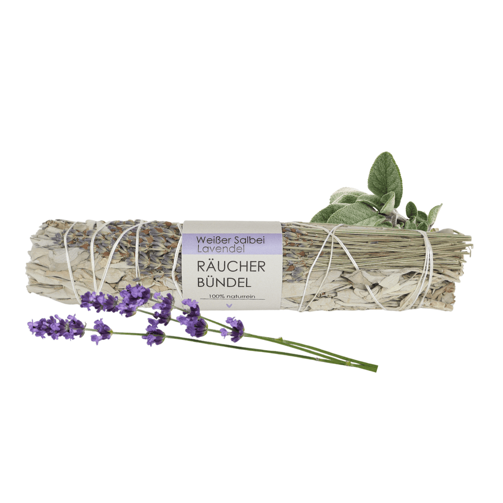 Salbeibündel mit Lavendel