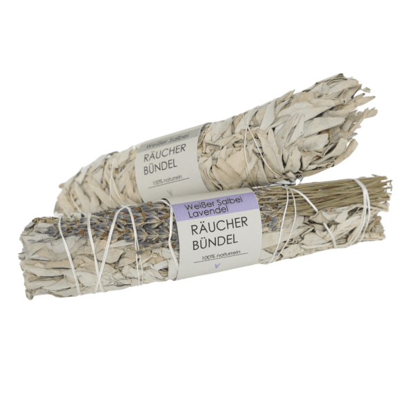 Salbeibündel mit Lavendel